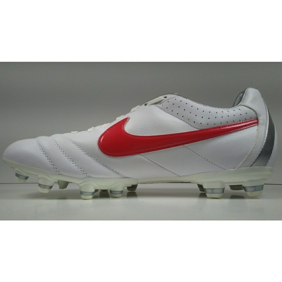 Rare! 2011 Nike Tiempo Mystic IV FG Soccer Cleats - Picture 2 of 8
